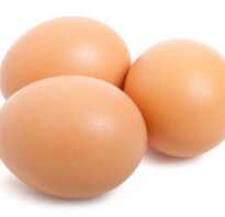 Сколько сырых яиц можно выпивать в день